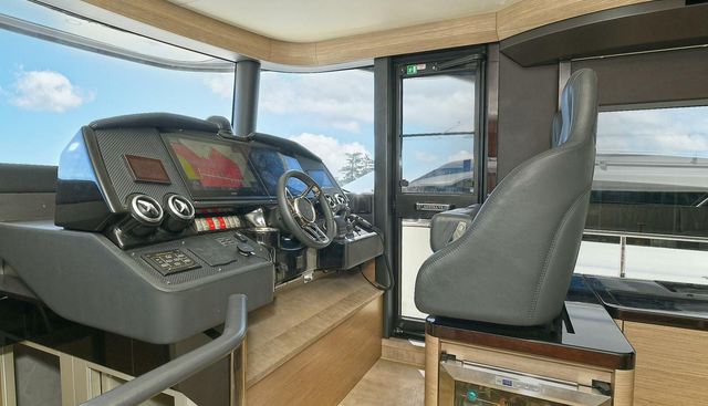 noname yacht for sale 30