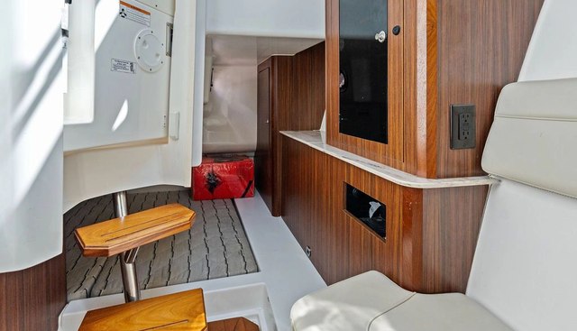 noname yacht for sale 28