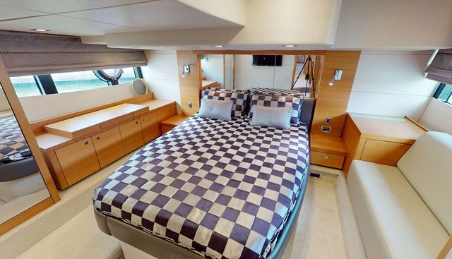 EUREKA yacht for sale 20