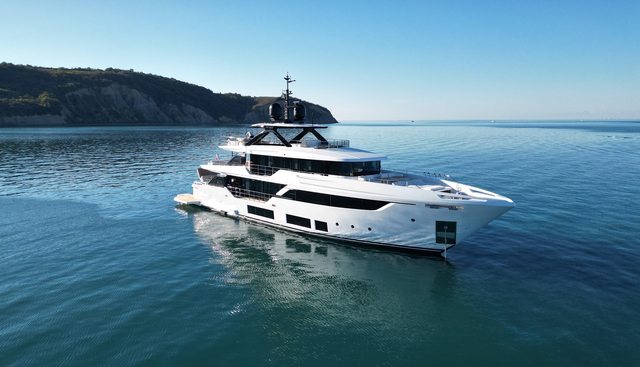 LA VETTA yacht for sale 37