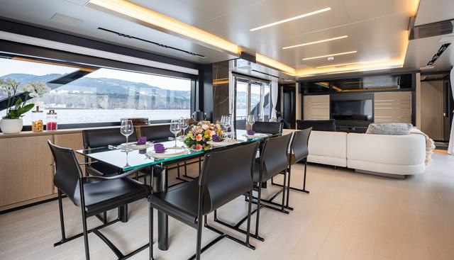 STILE DI VITA yacht for sale 13