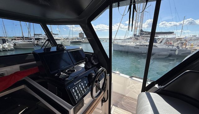 BG42 yacht for sale 13