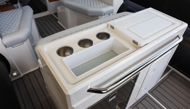 noname yacht for sale 13