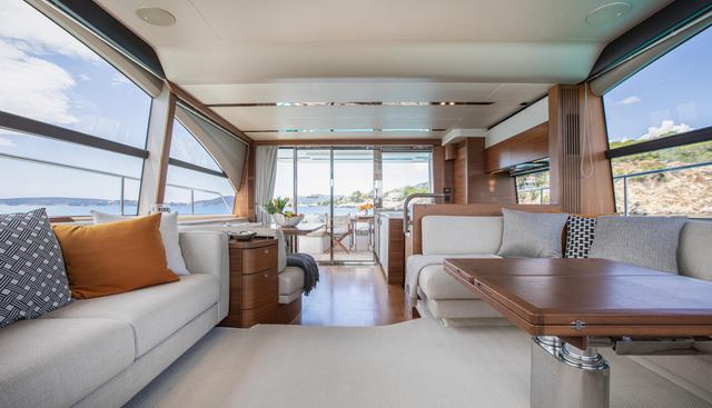 Pieces of Eight yacht for sale 32