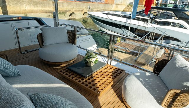 8022580 yacht for sale 12