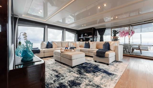 Captain Morgan III yacht for sale 40