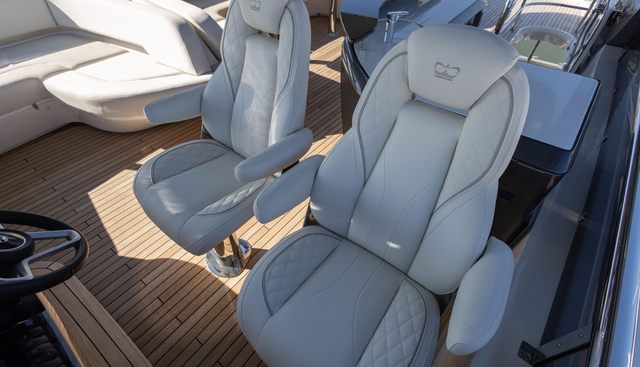 PNY72079 yacht for sale 13