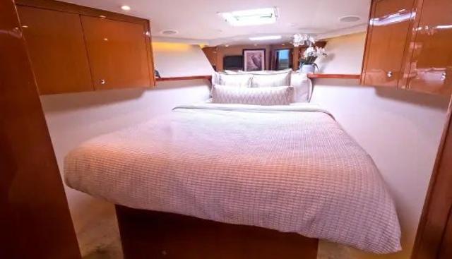 FARMER'S DAUGHTER yacht for sale 22