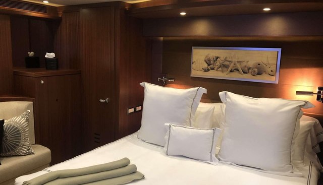 JUS CHILL'N yacht for sale 19