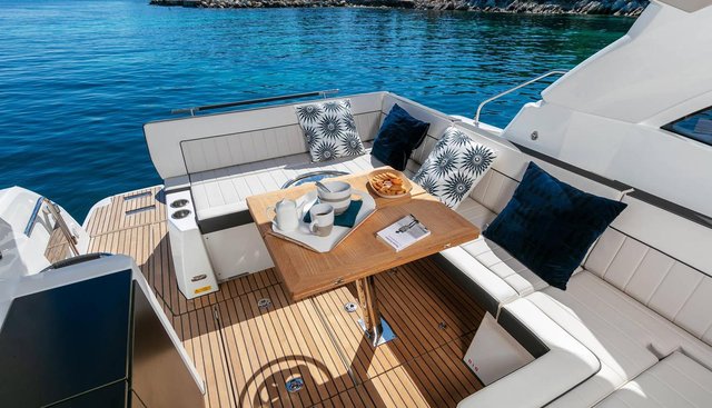 noname yacht for sale 7