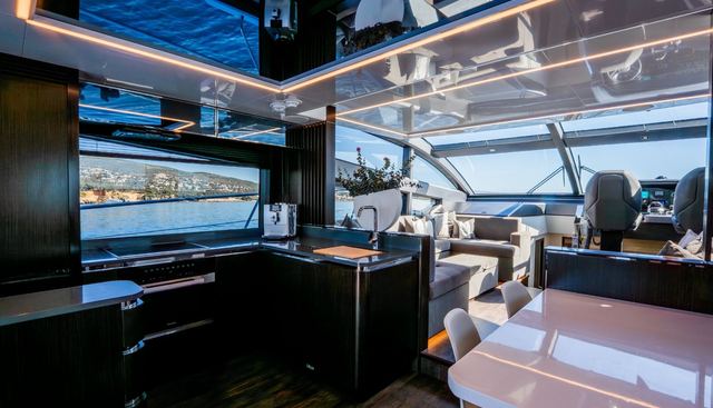 BQ2 yacht for sale 24