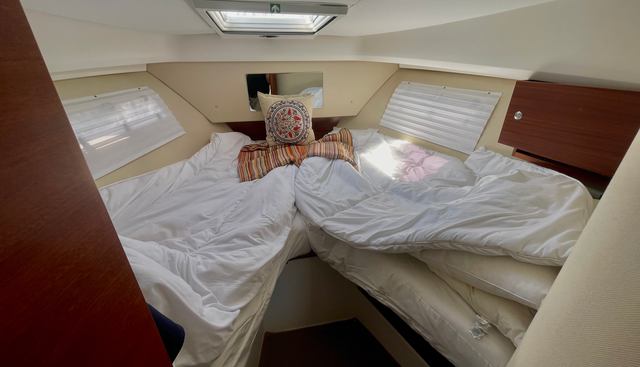 Zephyr yacht for sale 12