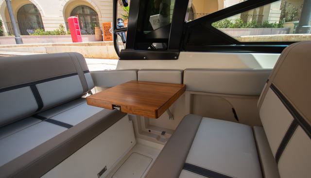 330 yacht for sale 19
