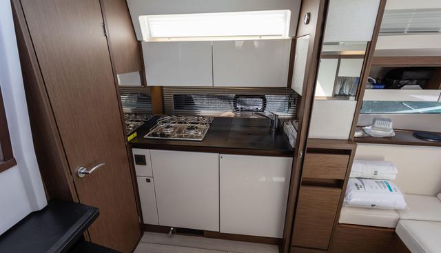 noname yacht for sale 32