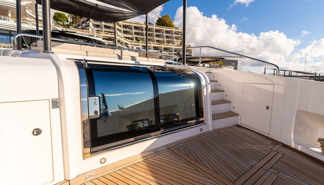 FAMILY SPIRIT yacht for sale 24