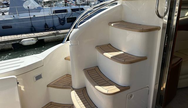 noname yacht for sale 10