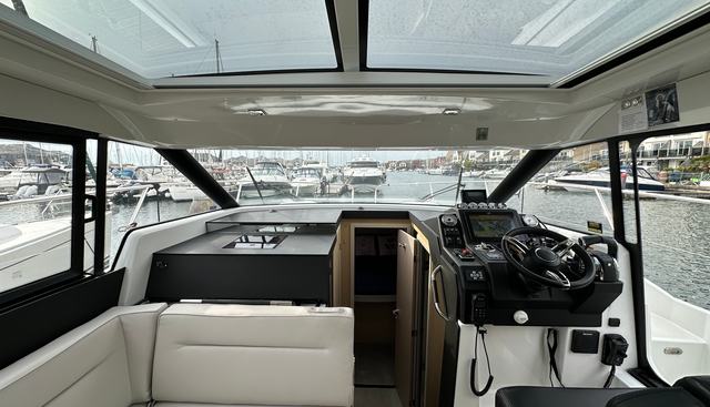 Sea A Moor yacht for sale 39