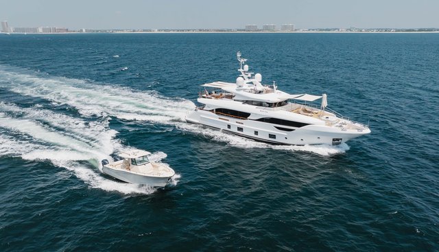 BELLA VITA yacht for sale 28