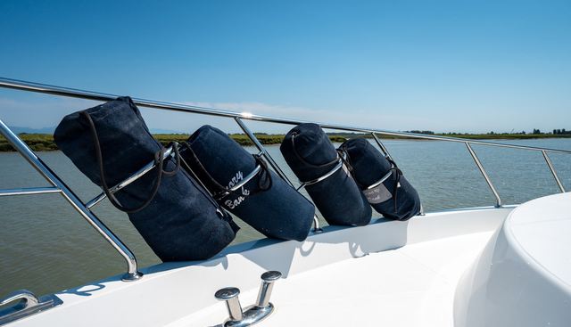 MEMORY BANK yacht for sale 24