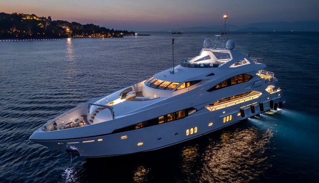 IMAN yacht for sale 40