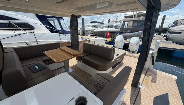 noname yacht for sale 25