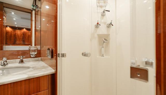 CLARITA yacht for sale 42