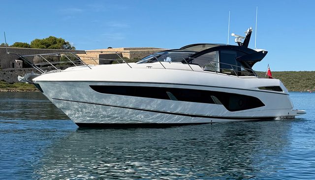 WOW WEE yacht for sale 2