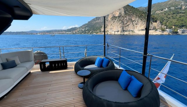 CHILLIN' yacht for sale 19