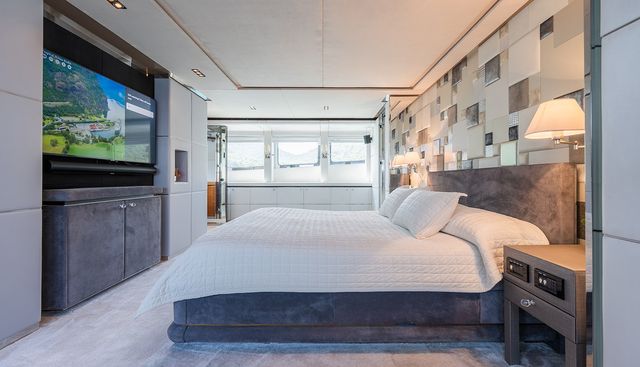 BLISS yacht for sale 15