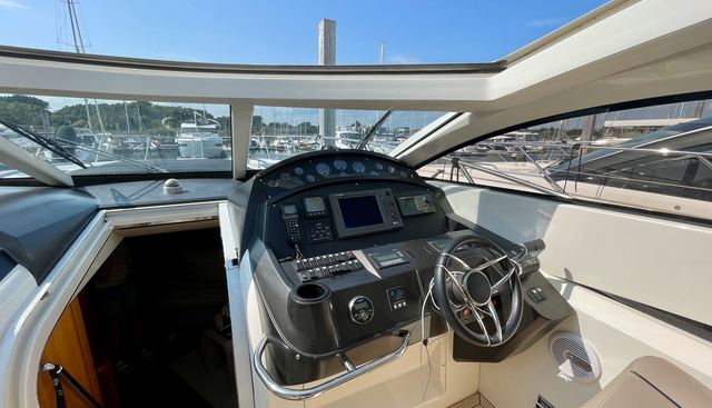 ALCHEMIST yacht for sale 18