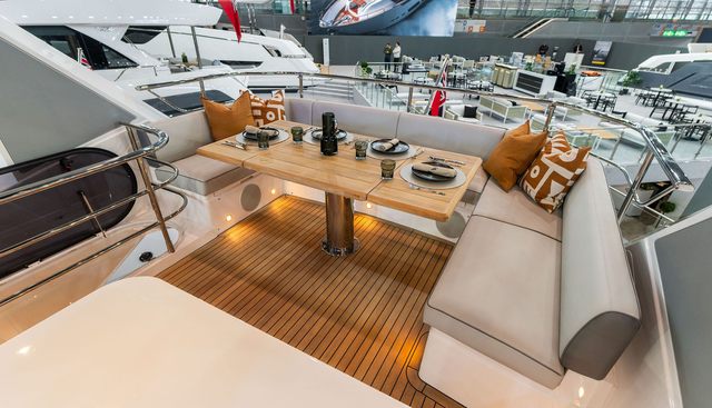 4532656 yacht for sale 7