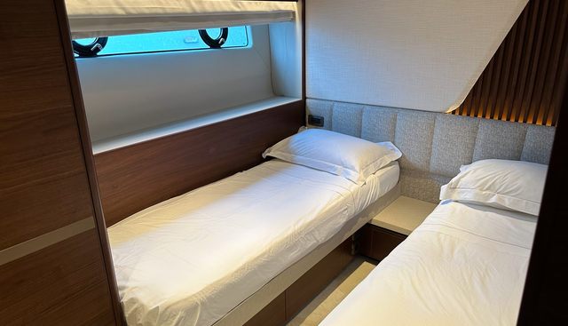 AHAVA yacht for sale 23