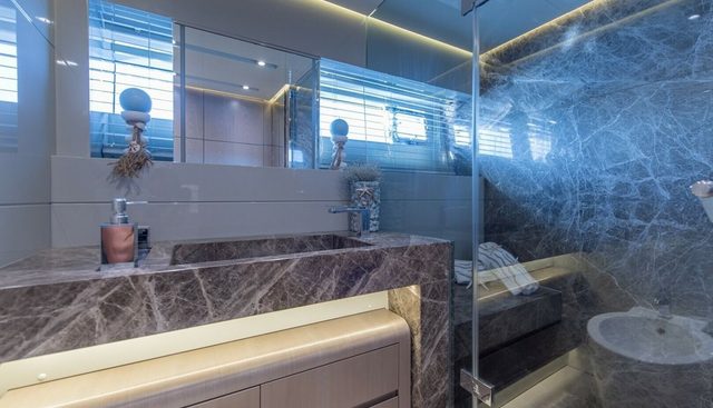 7 SECONDS yacht for sale 17