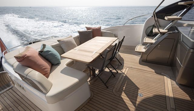 Three Amigos yacht for sale 20