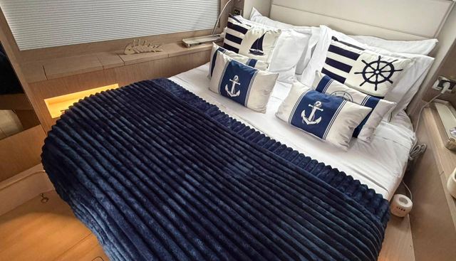 noname yacht for sale 8
