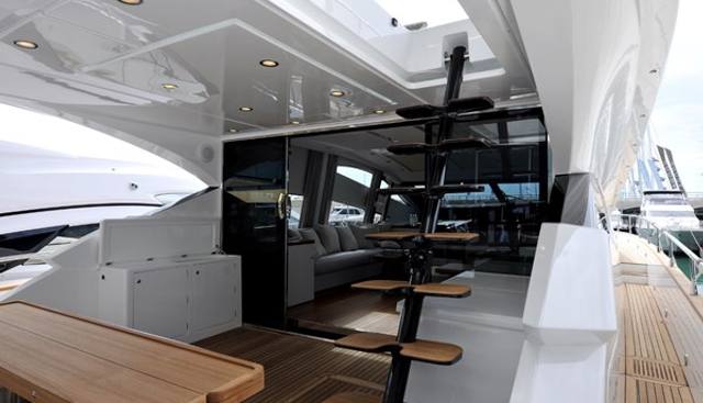 SARNICO GRANDE HULL #3 yacht for sale 4