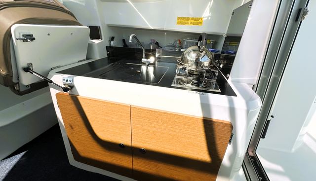 noname yacht for sale 13