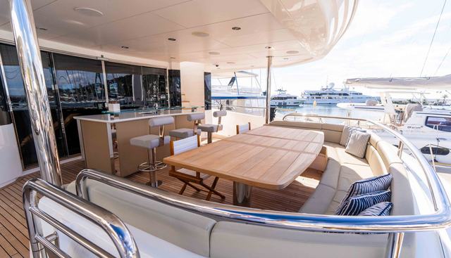 KING POWER yacht for sale 19