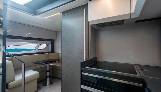 Two Bite yacht for sale 30