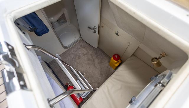 noname yacht for sale 37