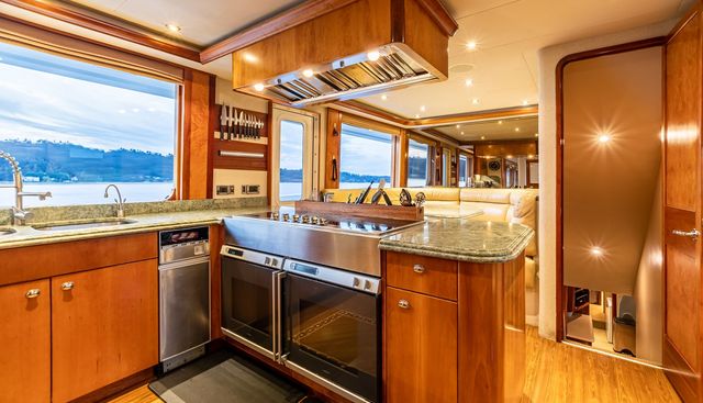 SERENGETI yacht for sale 13