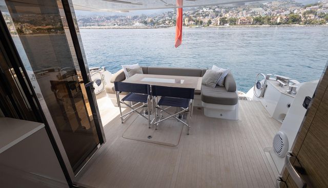 Luna of Chester yacht for sale 53