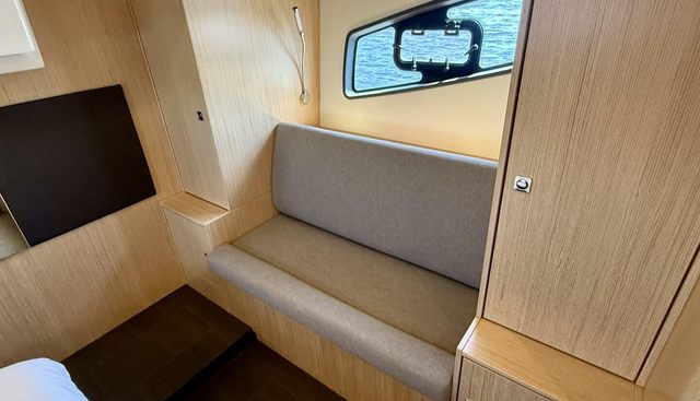 noname yacht for sale 29