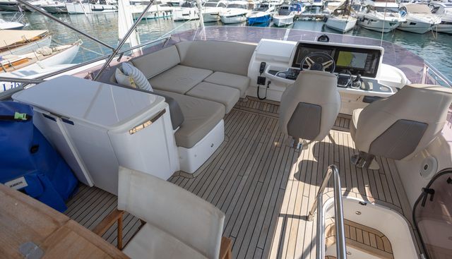 Final Fling yacht for sale 19