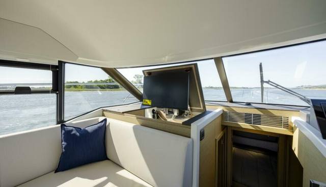 noname yacht for sale 35