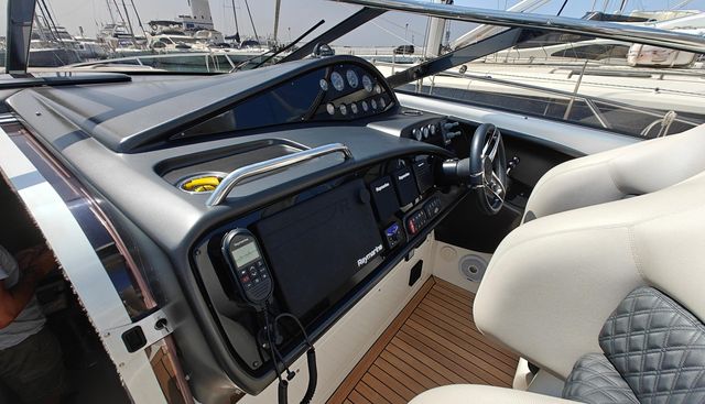 noname yacht for sale 19