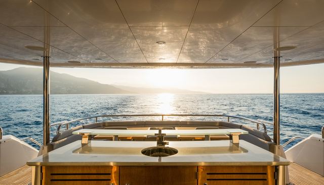 MERCY OCEANS yacht for sale 37