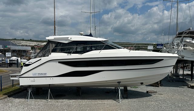 noname yacht for sale 4