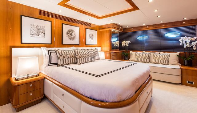 WINNING STREAK yacht for sale 10