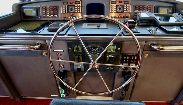 MAVERICK yacht for sale 30